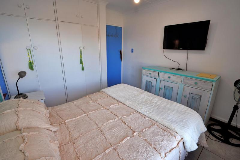 5 Bedroom Property for Sale in Stilbaai Wes Western Cape